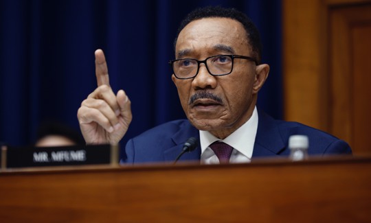 Rep. Kweisi Mfume (D-Md.) was among several lawmakers concerned that Login.gov's lack of biometric proofing could have opened the door for fraud in government services. 